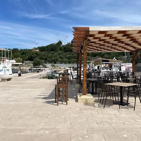 Mebelle Mit Meerblick Apartment *