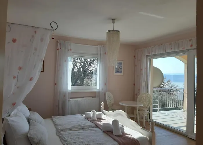 Mebelle Mit Meerblick Apartment *