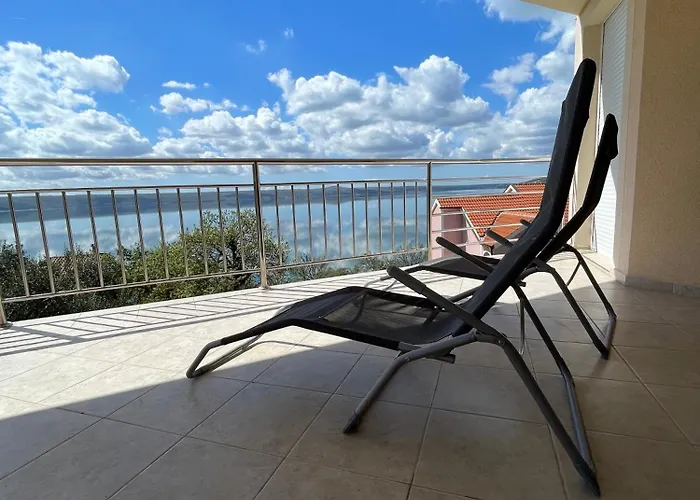 Mebelle Mit Meerblick * Jasenice (Zadar)