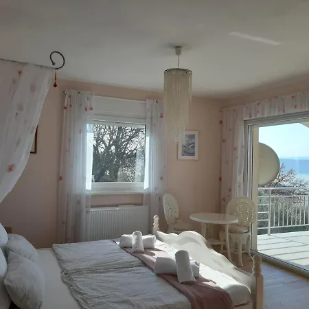 Mebelle - Meerblick Und Zu Jeder Jahreszeit Apartamento *